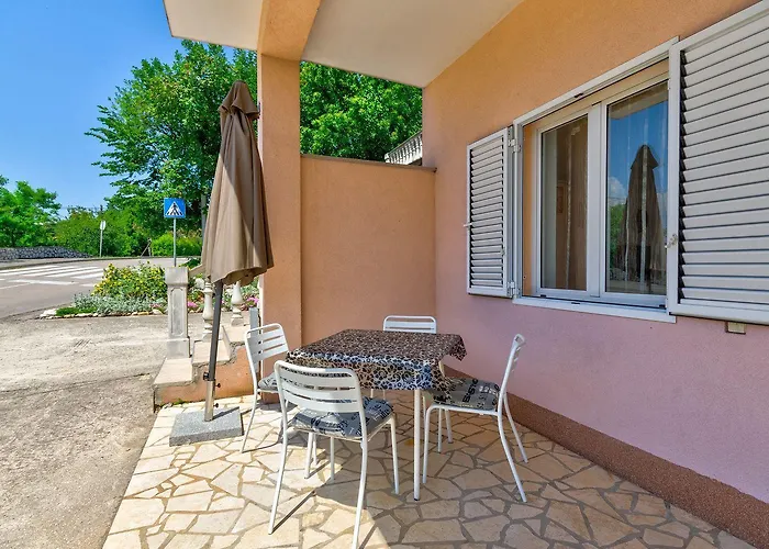 Appartement Beschauliches Nur 100 Meter Zum Mit Privater Terrasse, Parkplatz